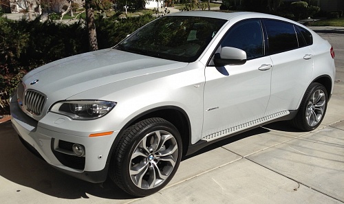 Bmw x6 e71 белый дым